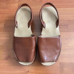 Women’s brown Reaction Kenneth Cole wedge sandals size 7